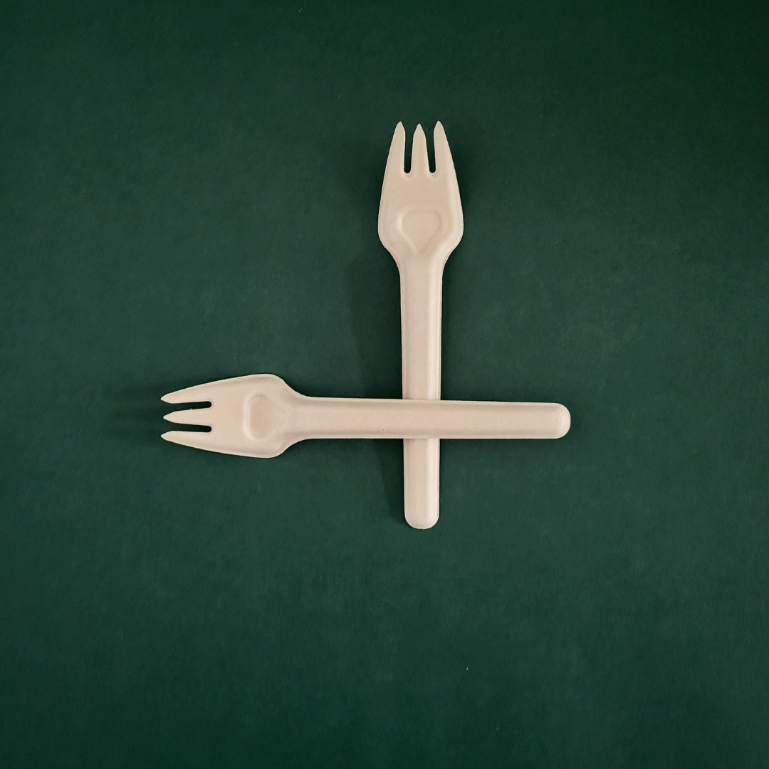 biodegradable-sugarcane-bagasse-fork-mre-f01