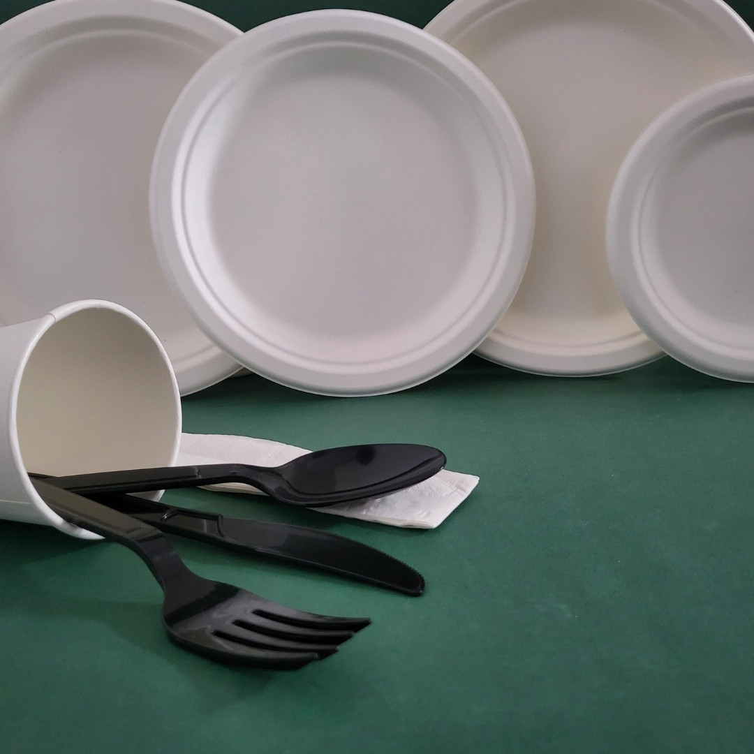 heavy-weight-black-plastic-cutlery-set-with-napkin-individua